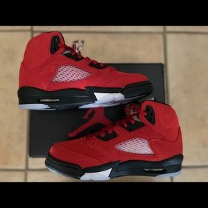 Air Jordan 5 Retro Size 4.5Y